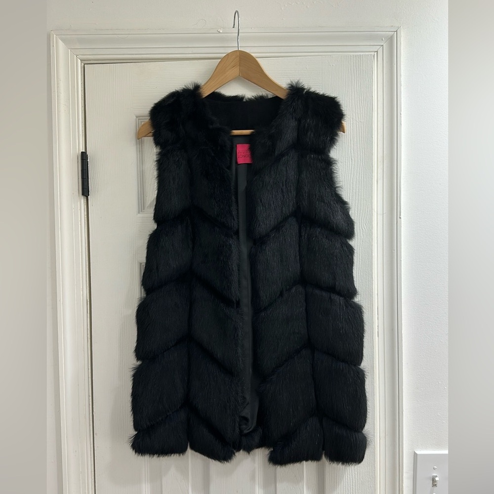 Rabbit fur Juliette Longuet size small. Shades of brown.